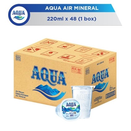 Aqua kemasan gelas 220 ml