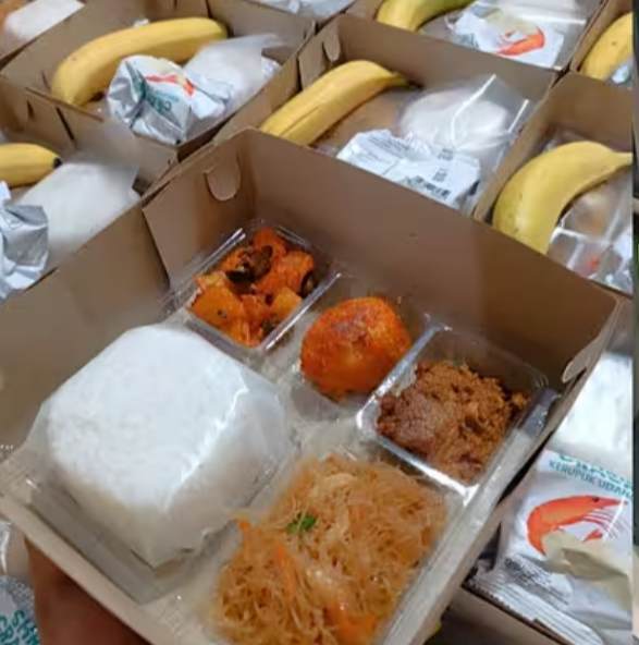 Nasi Box 3
