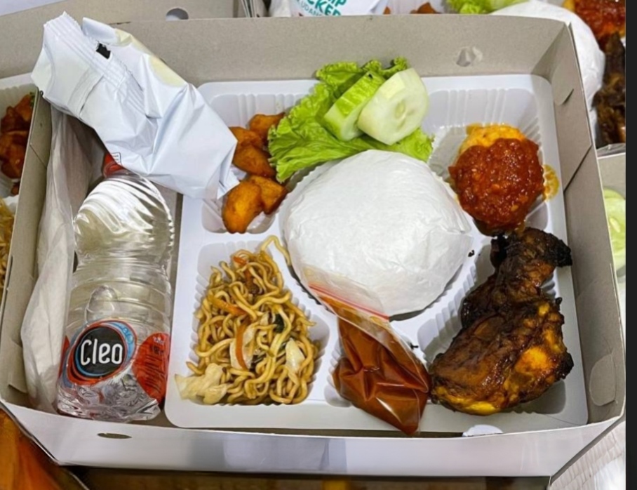 Nasi Box 1