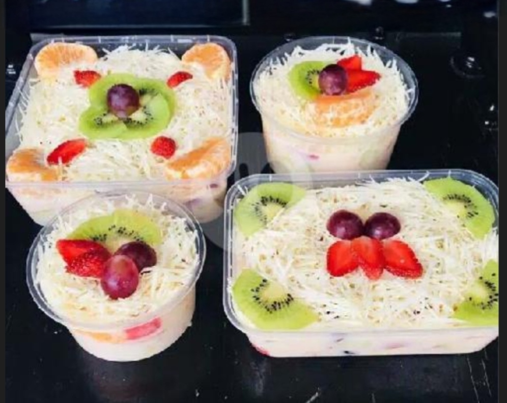 PAKET SALAD BUAH (200ml.300ml.500ml)