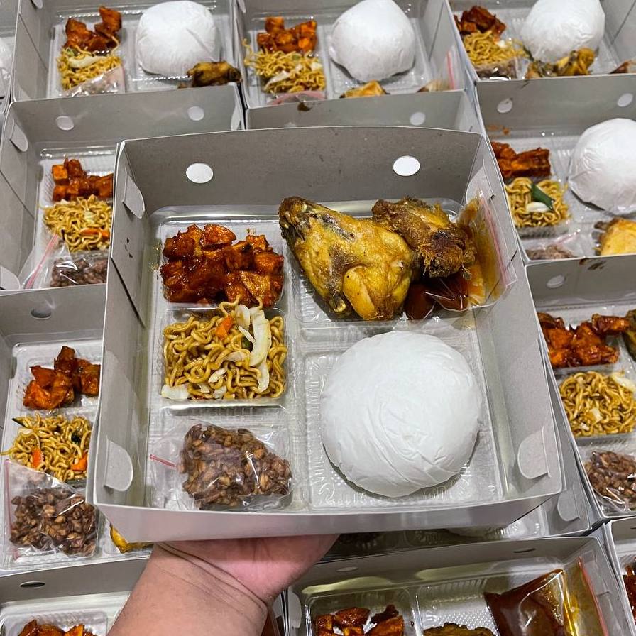 Paket Lengkap (Nasi Box dan Snack Box)