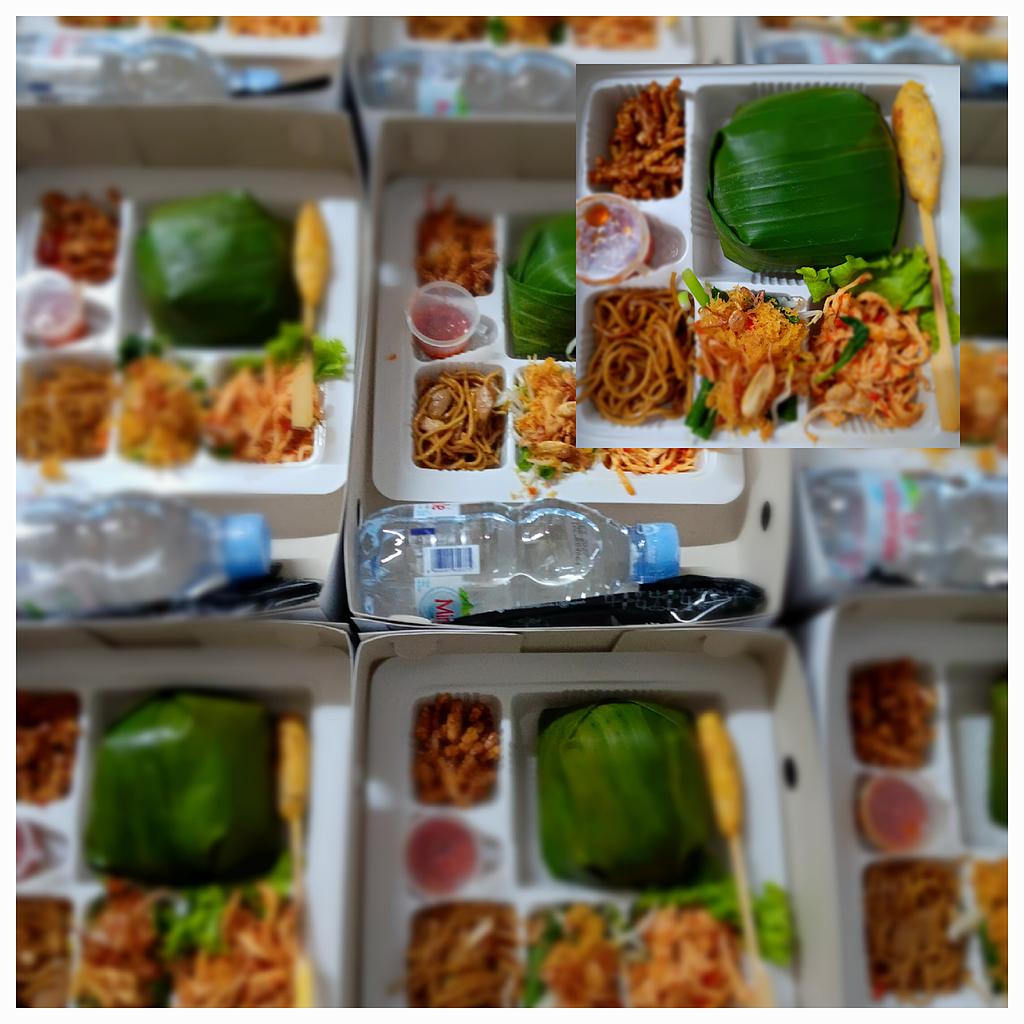 Paket Nasi Bali
