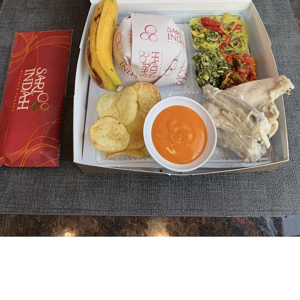 Paket Nasi Box + Snack Box Sari Indah Masakan Padang (Ayam Pop)