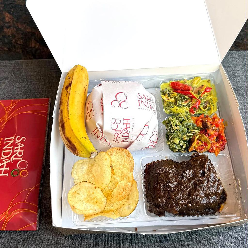 Nasi Box Padang Premium Sari Indah (Rendang)