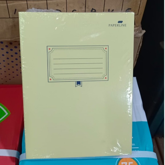 Buku Tulis Spesifikasi Isi 40 lbr/Buku