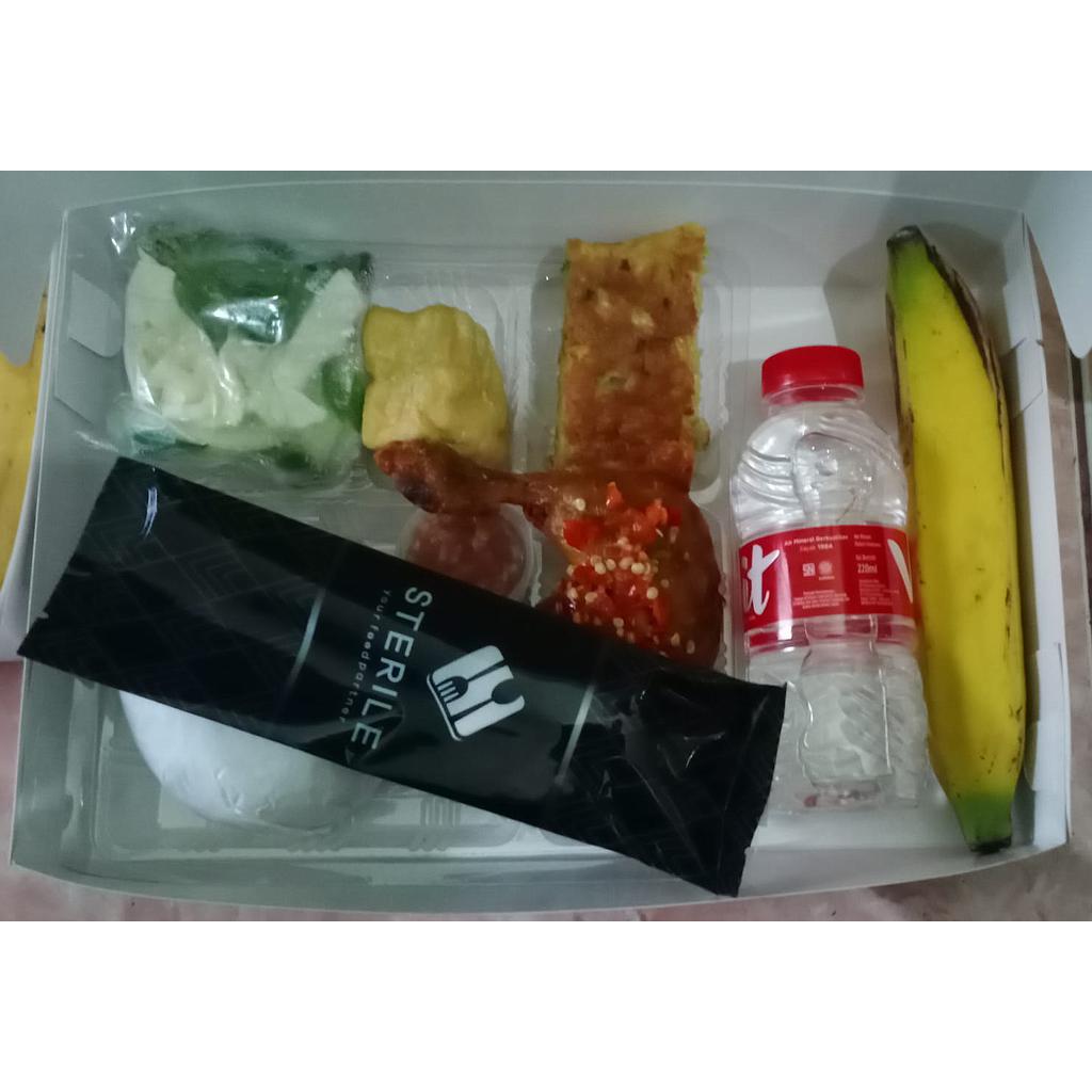 NASI BOX PAKET AYAM PENYET