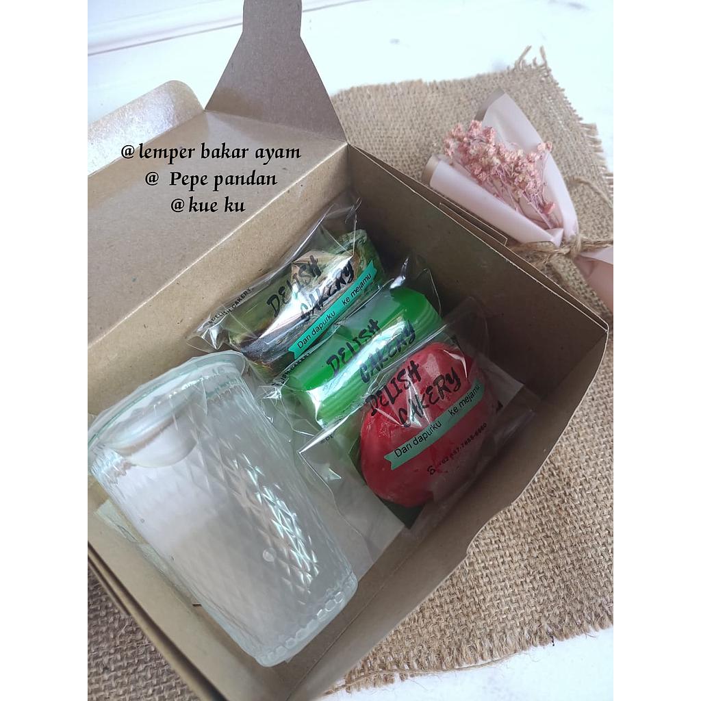 Snack Box A By Delish Cakery