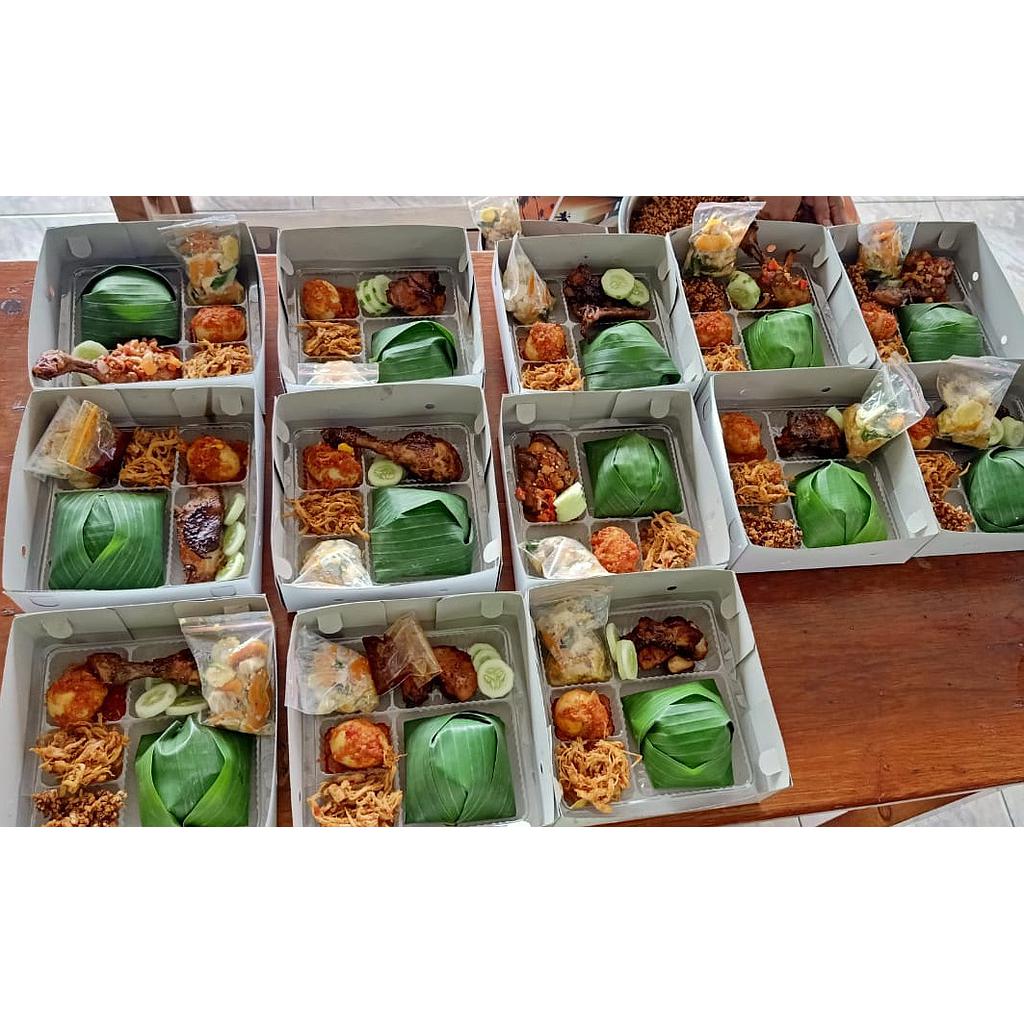 Nasi Box Paket A Kedai Hitam Putih