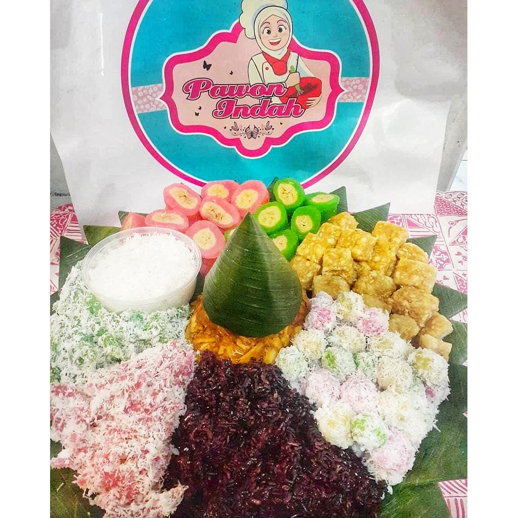 Tumpeng Jajanan Tradisional