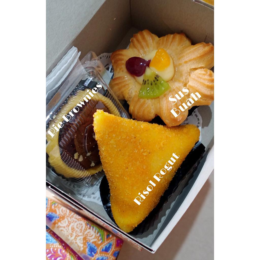 SNACK BOX LILY CATERING