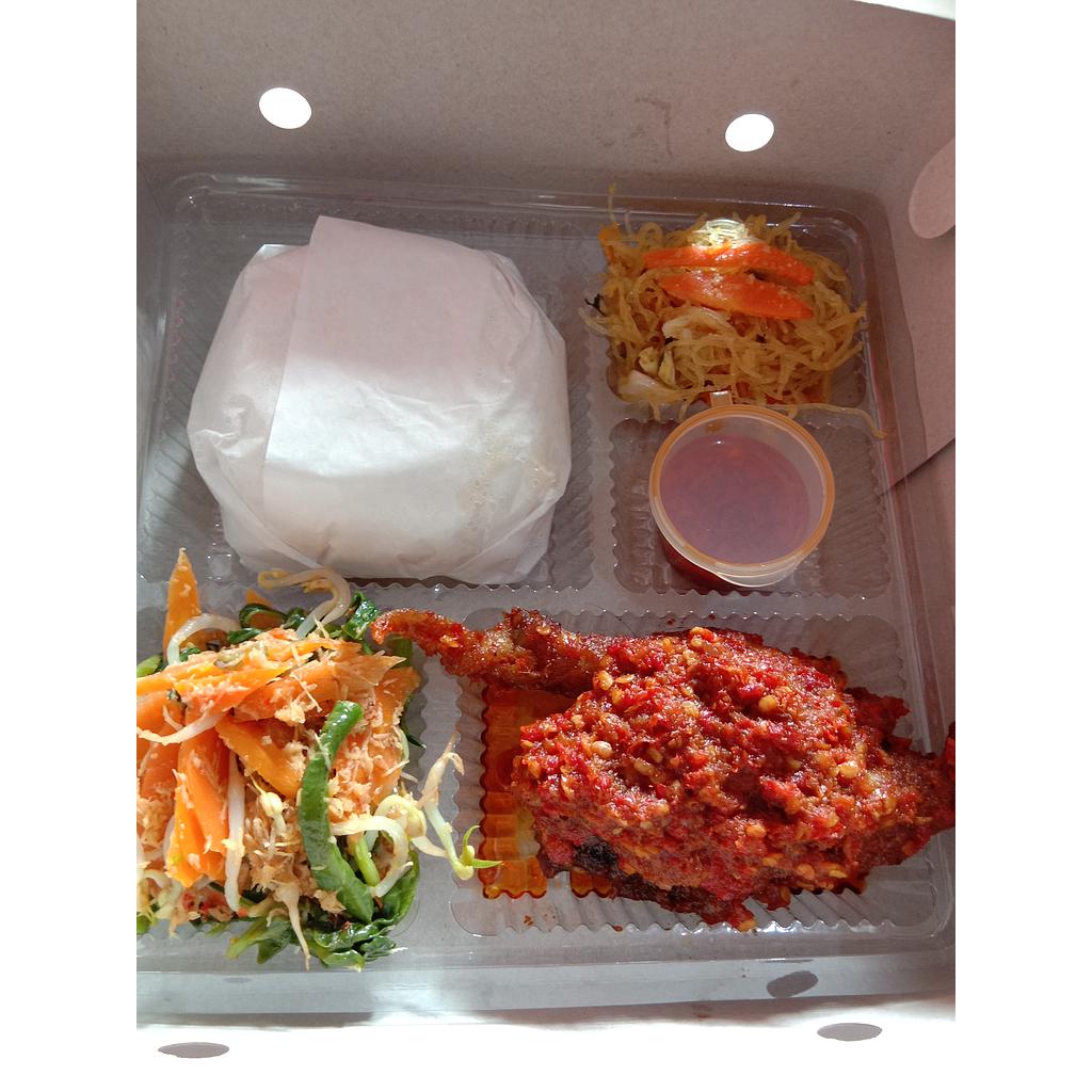 Paket Nasi Ayam Bumbu Rujak 2