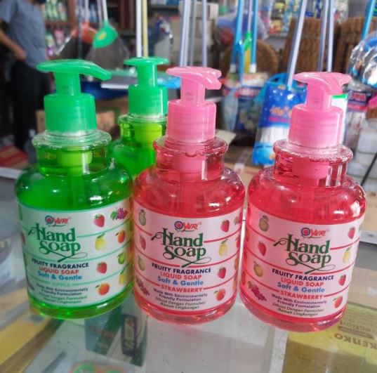 YURI Hand Soap PUMP / Sabun Cuci Tangan 410 ML