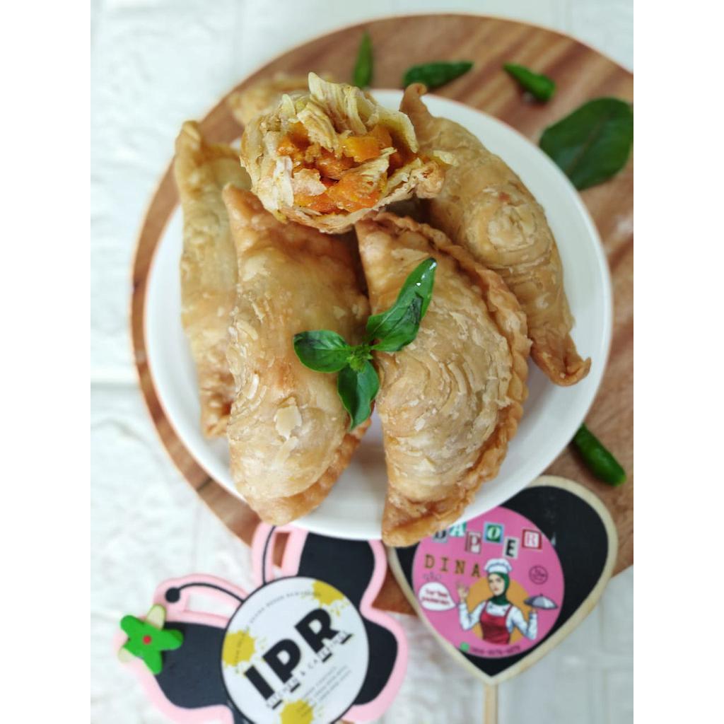Curry Puff Funny's Kitchen