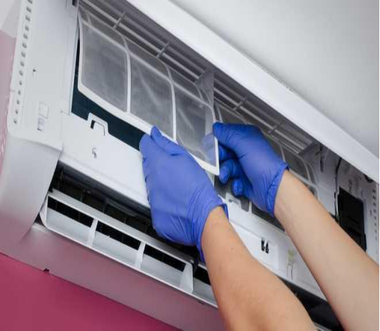 Cuci / Cleaning AC