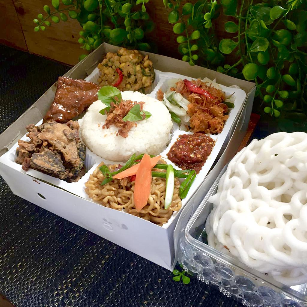 Paket Nasi Liwet Dapur Djene