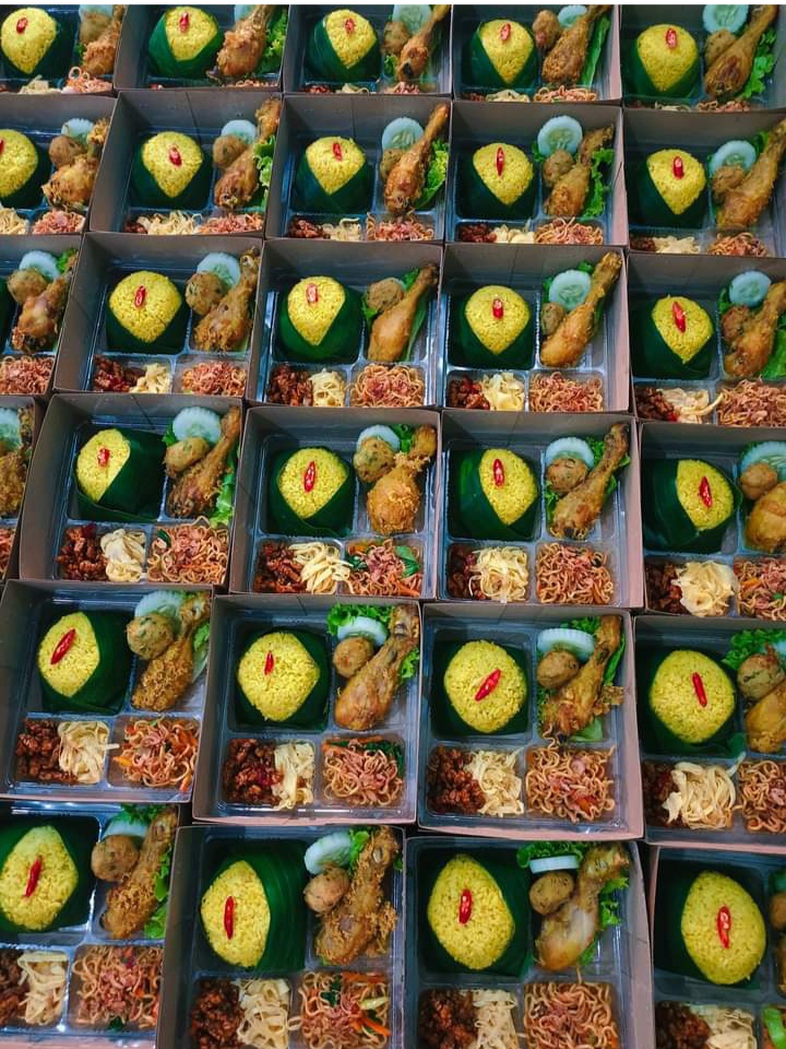 Paket Nasi Kuning 1