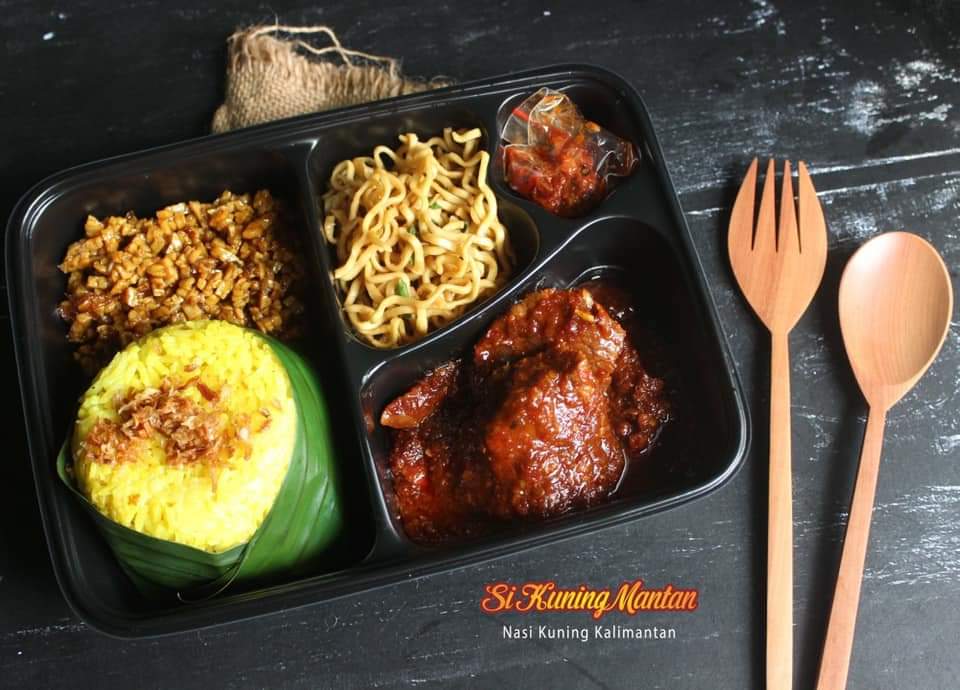 Nasi kuning kalimantan daging habang