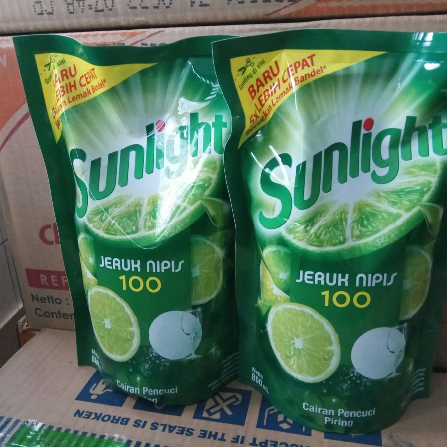 SUNLIGHT SABUN PENCUCI PIRING DAN GELAS 755ML