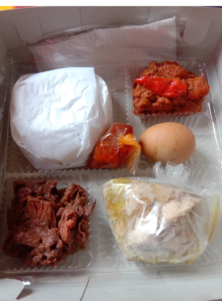 Paket Nasi Gudeg