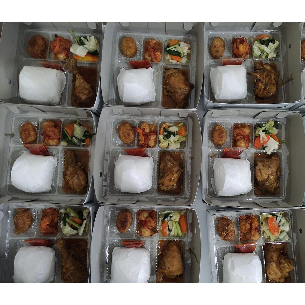Sanny Culinary Nasi Box 16 (Ayam Saus Mentega &amp; Sambal Goreng Telur Puyuh)