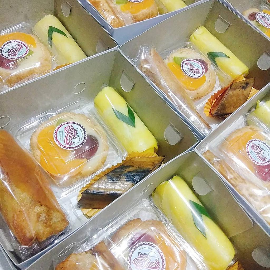 Snack Box pakai cleo