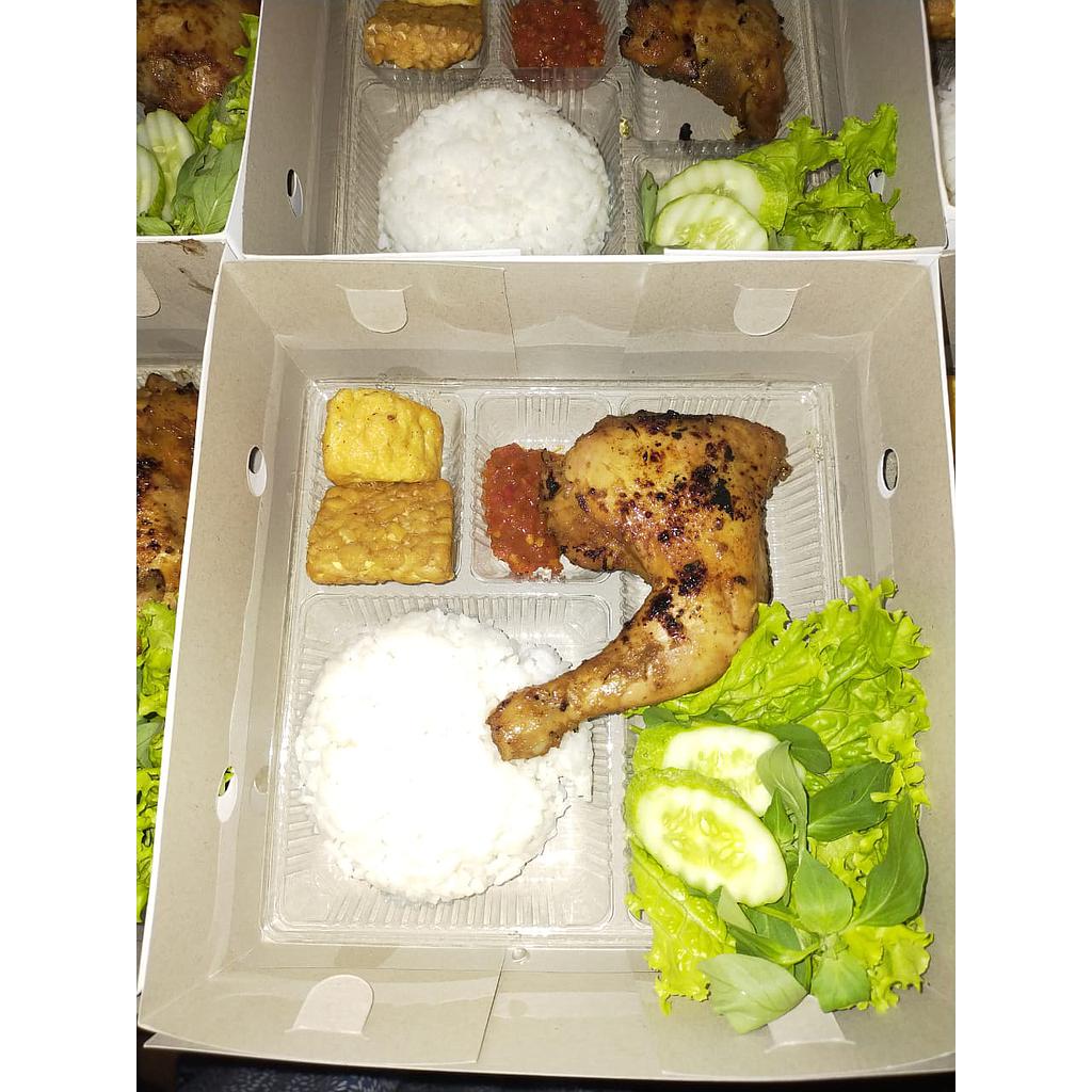 Paket ayam goreng