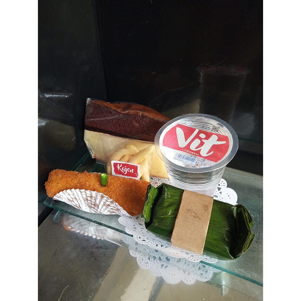 INDOKITCHEN snack box 2 harga 18k