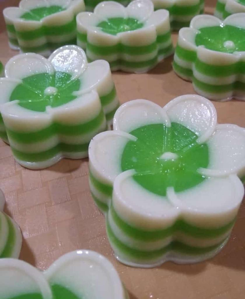 Lapis Bunga Jasmin