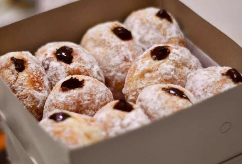 Bomboloni filling