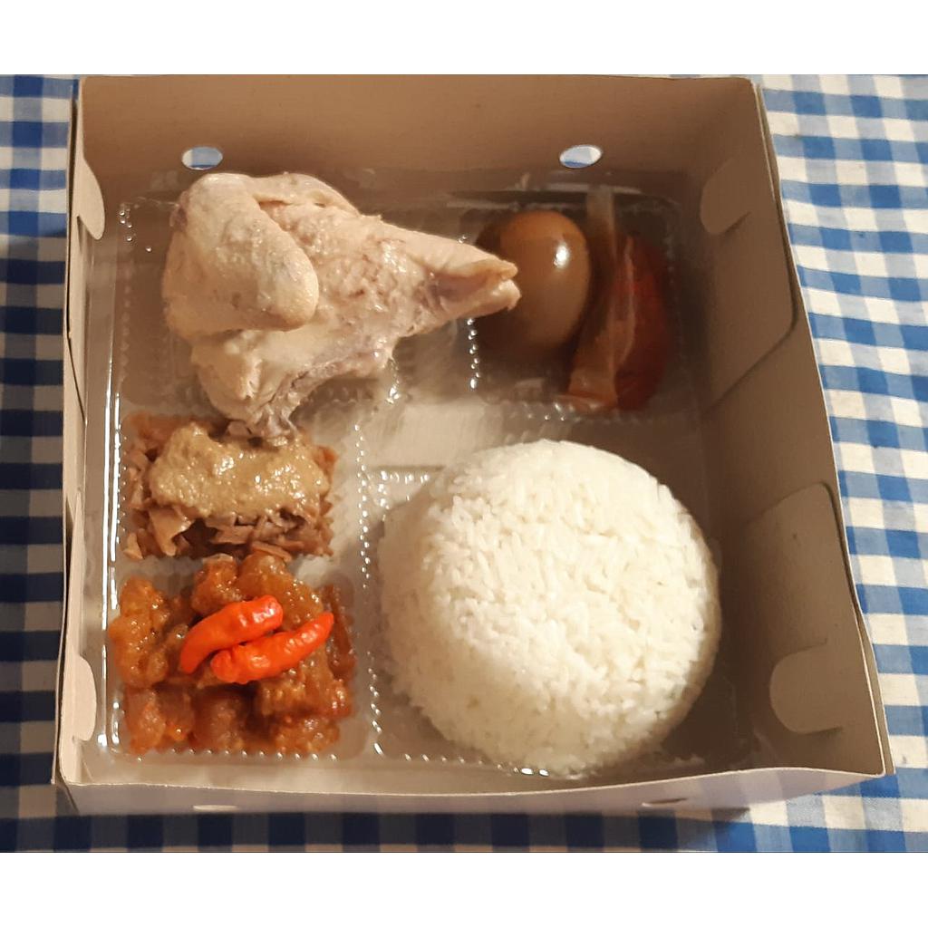 Paket Nasi Gudeg Komplit