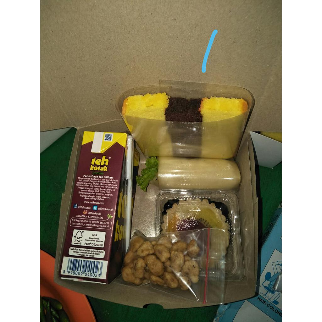 Snack Box Paket A | Mirna Sari