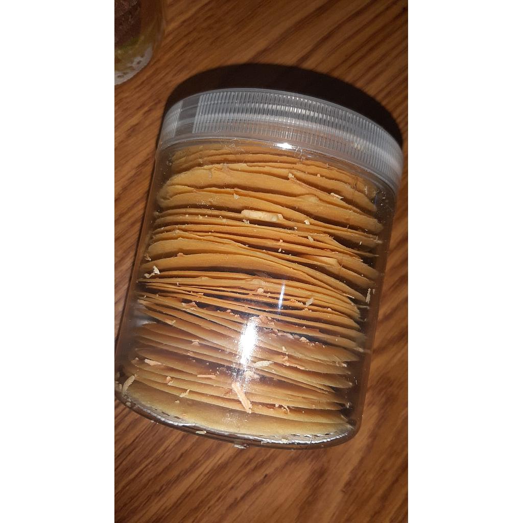 ALMOND CRISPY CHEESE MAK GEMBOEL