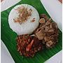 Nasi Gudeg Semur, Krecek, dan Sambal