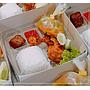 Nasi ayam bakar merah