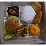 Paket Nasi Box Ayam Serundeng
