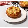 Roti isi garlic cheese ukuran M1