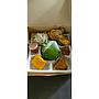 Nasi timbel, ayam goreng, tahu,tempe, urap sayuran, sambal